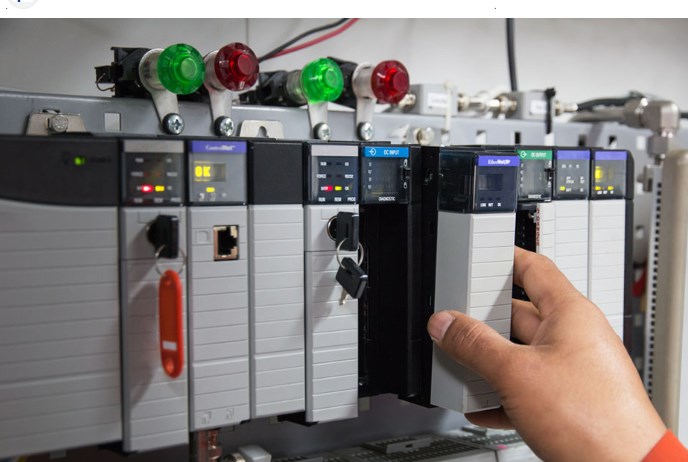 /Programmable Logic Controllers